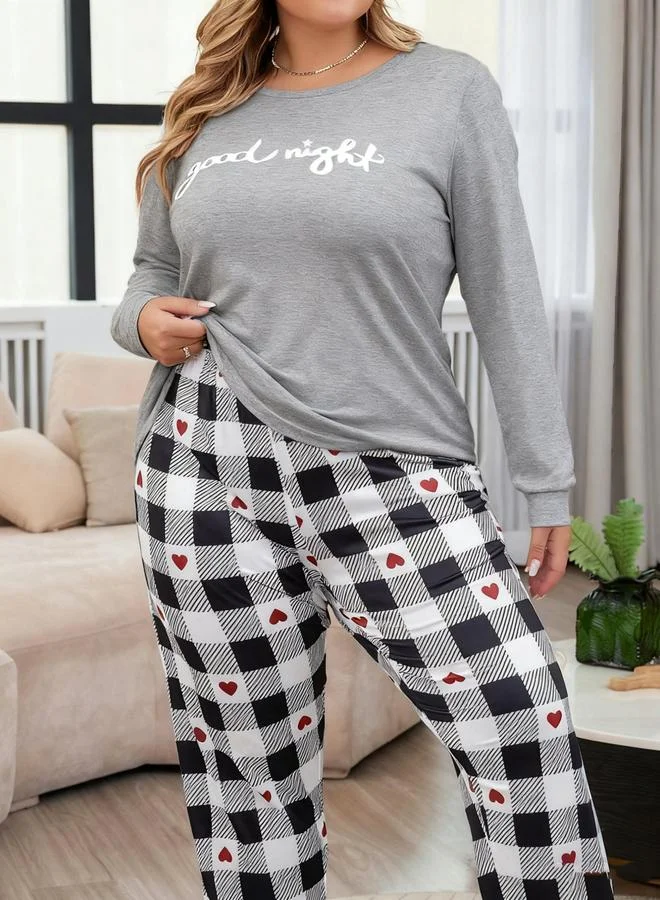 تايك تو طقم بيجاما بمقاس كبير من بنطال بنمط مربعات وبلوزة بطبعة كتابة